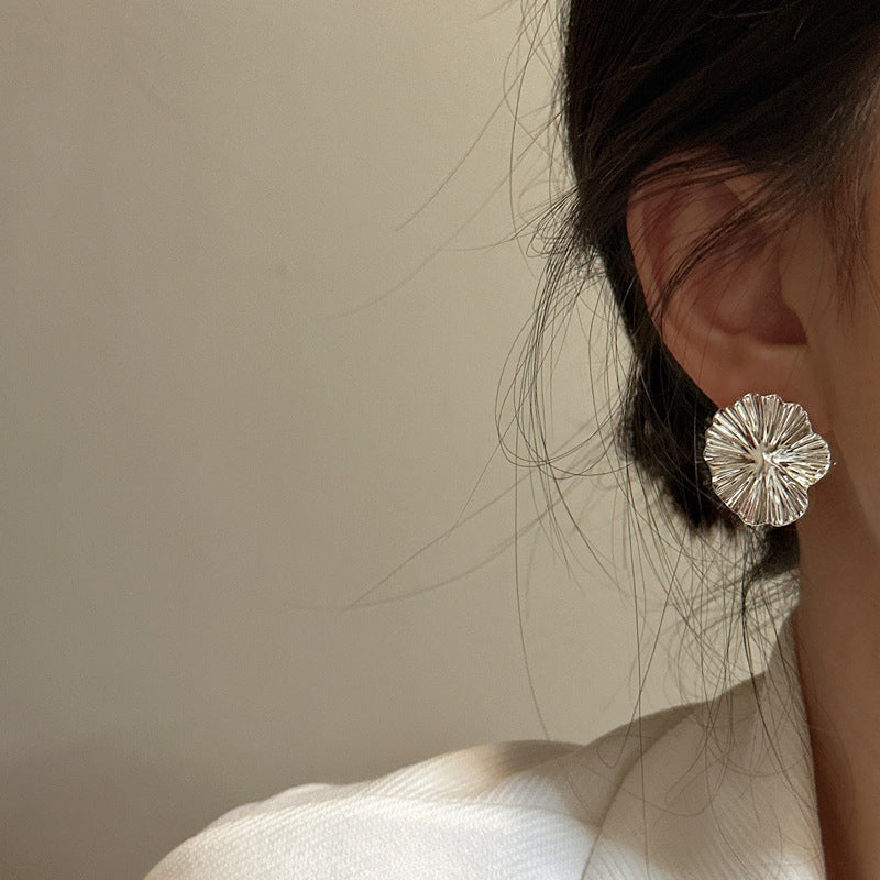 Sterling Silver Korean Style Heavy-duty Texture Large Flower Earrings